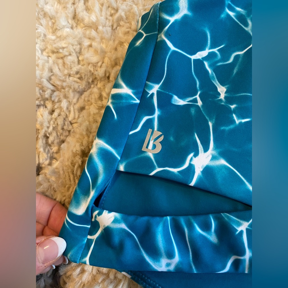 BuffBunny “Under the Sea” Collection - Blue bra with water print - Size Large - Picture 5 of 5